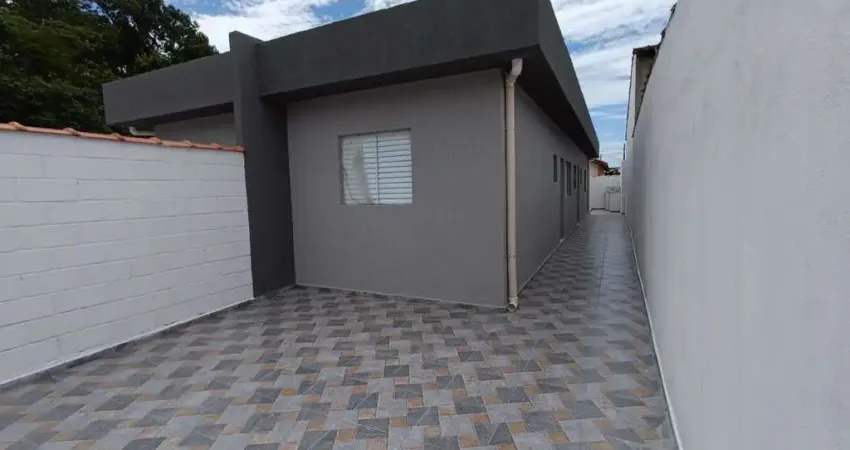 Casa para Venda em Itanhaém, Nossa Senhora do Sion, 2 dormitórios, 1 suíte, 1 banheiro, 1 vaga