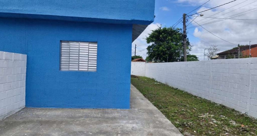 Casa para Venda em Itanhaém, Balneário Gaivota, 2 dormitórios, 1 banheiro, 2 vagas