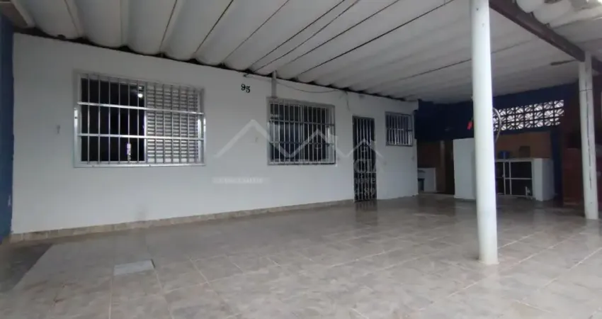 Casa com 1 quarto à venda na Av. Padre Anchieta, 6840, Balneário Itaguaí, Mongaguá