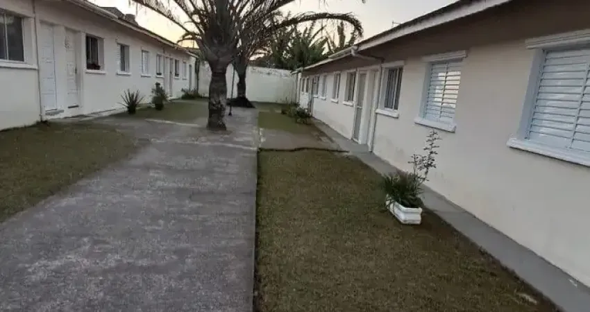 casa na praia com piscina em Itanhaém por R$ 195.000,00