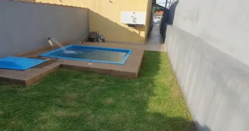 Casa lado praia a 1,200 metros do mar , com piscina , em itanhaém por r$ 295.000,00