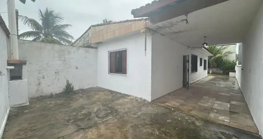 Casa lado praia a 300 metros do mar , em itanhaém por r$ 270.000,00