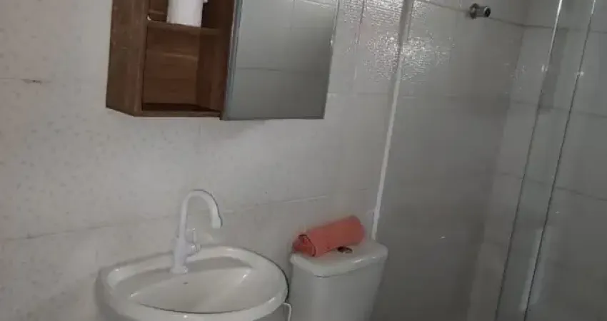 Casa lado praia, a 400 metros do mar, em itanhaém por r$ 380.000,00