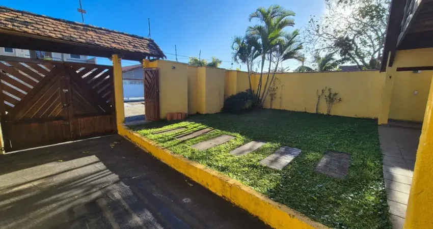 Casa com 3 quartos à venda na Av. Padre Anchieta, 6840, Jardim Regina, Itanhaém