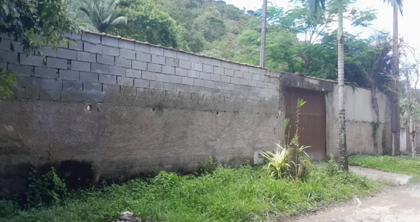 Chácara lado serra, com piscina, em itanhaém por r$ 200.000,00