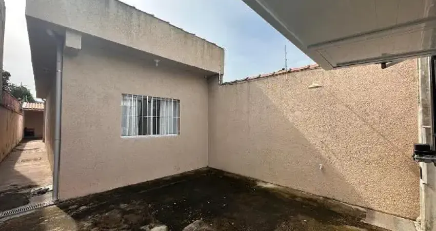 Casa lado serra a 800 metros da rodovia com 1 quarto e 125 m² de area construída