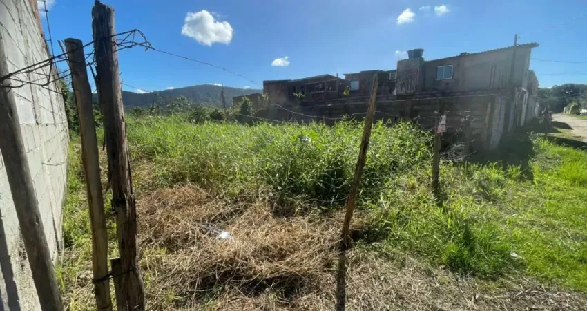 Terreno localizado lado serra no Jardim Suarão, Itanhaém, a 500 m da rodovia – Escritura