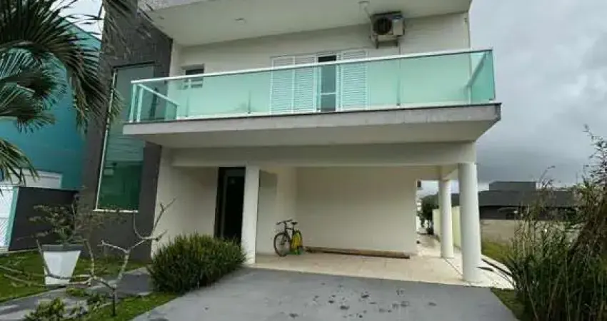 Casa de alto padrão no Bougainville 4 - R$ 1.350.000,00.