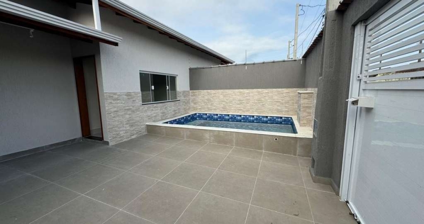Casa para Venda em Itanhaém, SUARÃO, 2 dormitórios, 1 suíte, 1 banheiro, 2 vagas