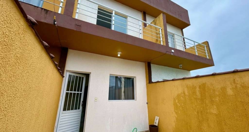 Casa para Venda em Peruíbe, São João Batista, 2 dormitórios, 2 banheiros, 1 vaga