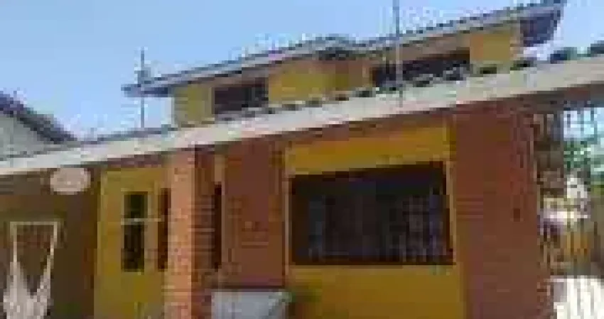 Casa para Venda em Itanhaém, Campos Elisios, 4 dormitórios, 1 suíte, 1 banheiro, 6 vagas