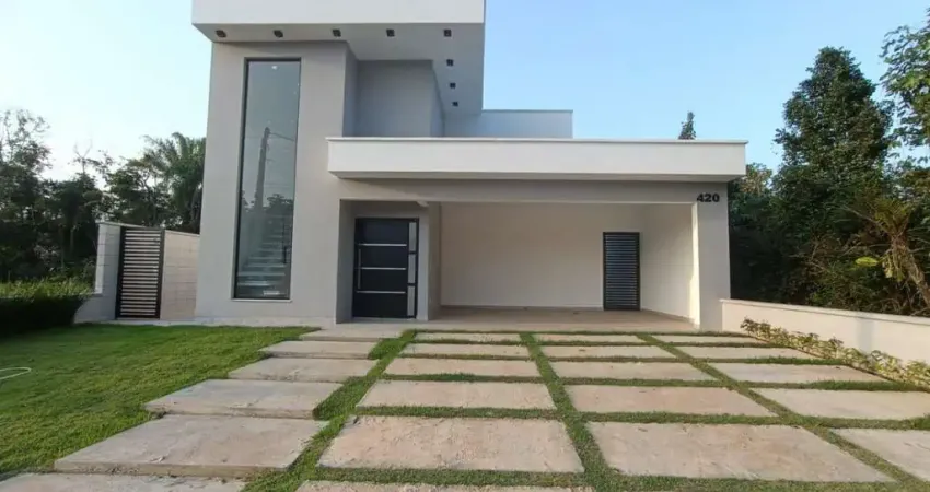 Casa Alto Padrão para Venda em Peruíbe, Jardim São Luiz, 3 dormitórios, 2 suítes, 2 banheiros