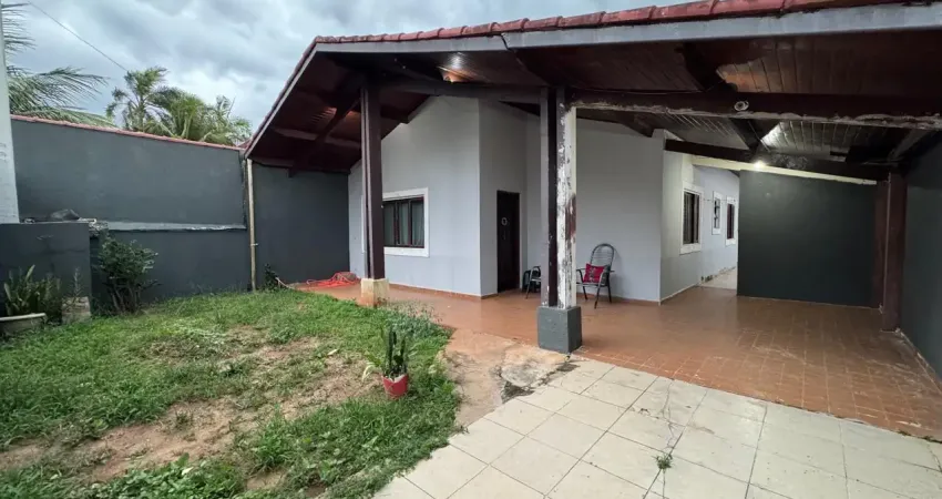 Casa à venda com 3 quartos e churrasqueira, no bairro são joão batista