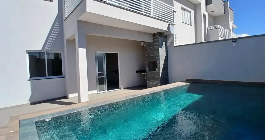 Casa à 200m do mar com piscina e área gourmet, no bairro jardim regina