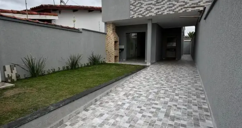 Casa à venda com área gourmet e 2 quartos, no bairro nova peruíbe