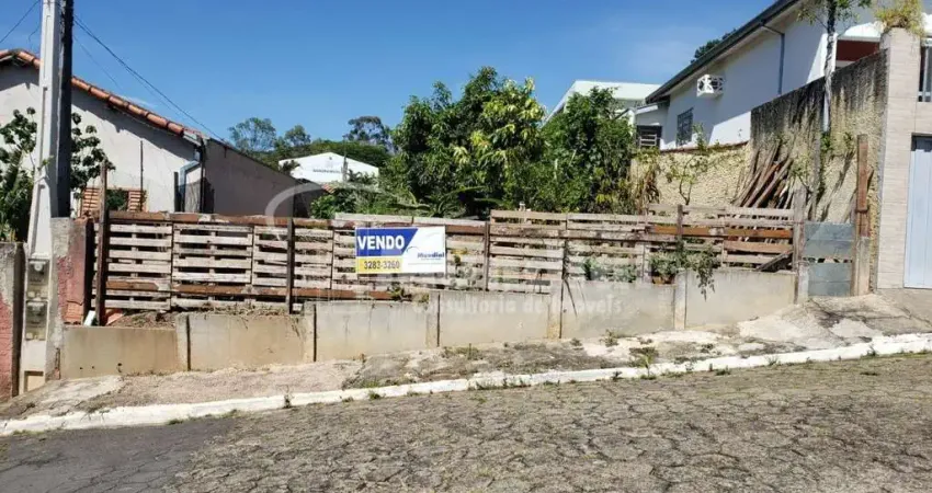 Terreno à venda na José Bernardino de Senas, 58, São José, Laranjal Paulista