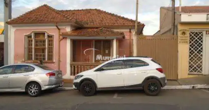 Casa com 3 quartos à venda na Barão do Rio Branco, 336, Centro, Laranjal Paulista
