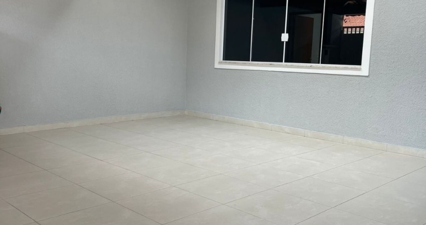 Casa térrea com 2 dormitórios, sendo 1 suíte no Parque Bonfim em Taubaté