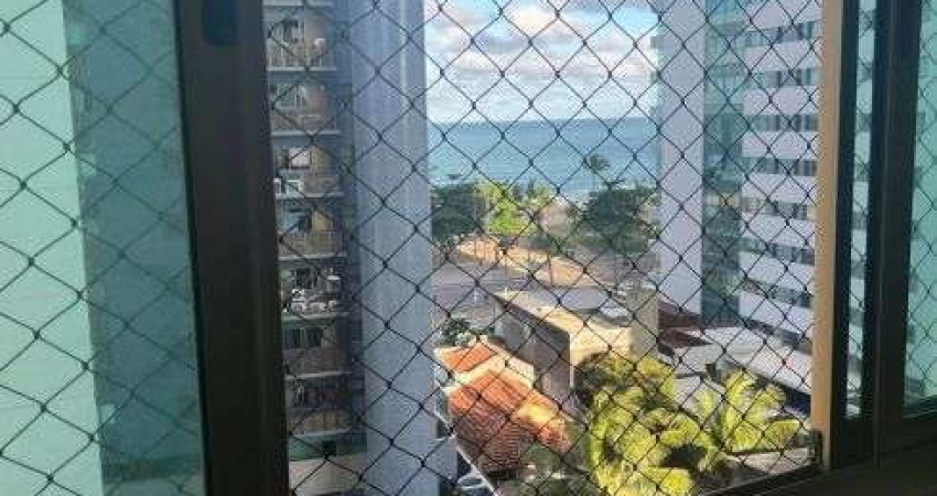 Apto a 50 metros da praia com uma bela vista do Mar