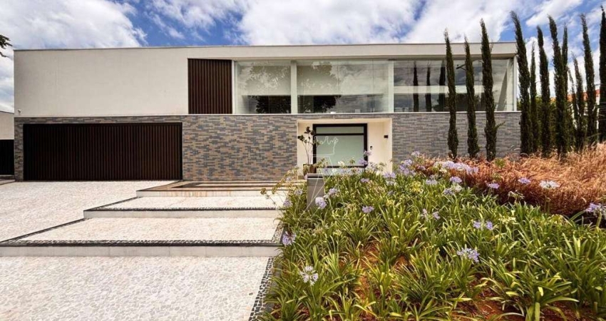 Maravilhosa casa à venda em Alphaville porteira fechada!