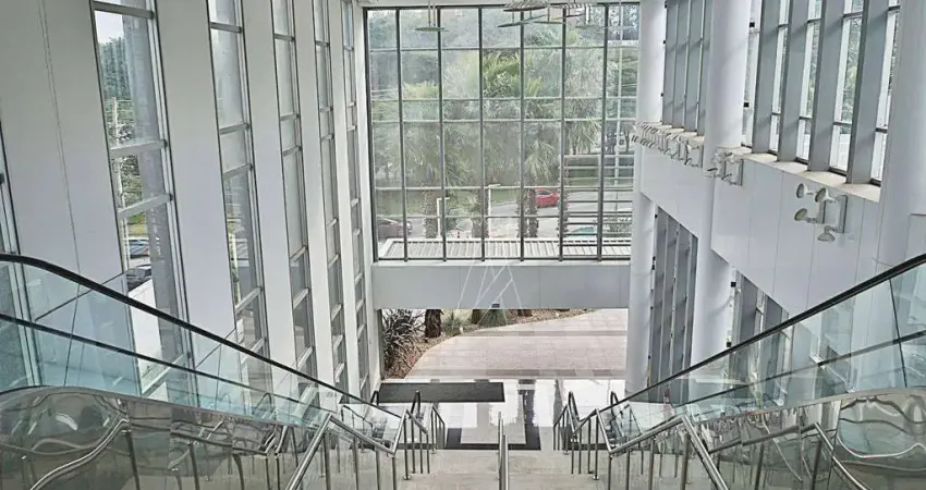 Sala comercial para alugar na Alameda Rio Negro, 500, Alphaville, Barueri