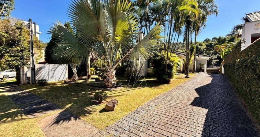 Casa com 4 dormitórios à venda, 376 m² - Alphaville - Barueri/SP