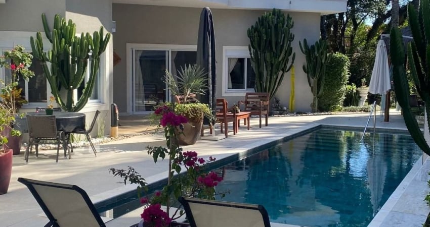 VENDO CASA DE ALTO PADRÃO COND SP 2 GRANJA VIANNA!!!
