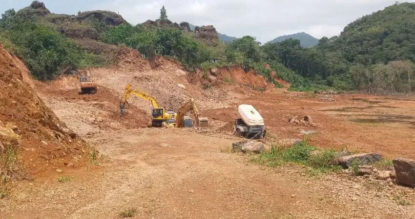 Primeiro loteamento aprovado em Ubatuba | Terrenos com escritura e financiamento sem juros | A partir de R$154mil