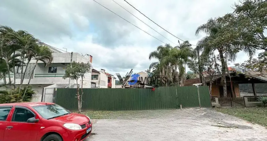 Terreno à Venda em Caiobá