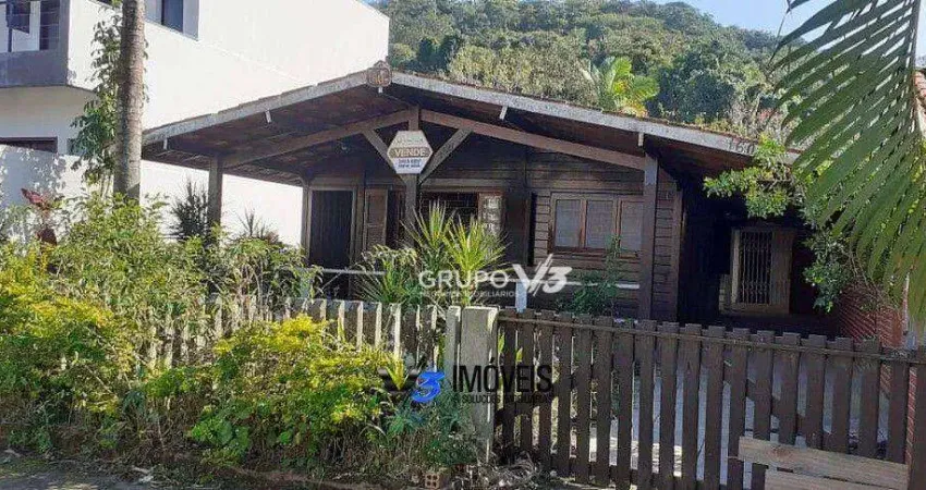 Casa com 2 dormitórios à venda, 68 m² por R$ 750.000,00 - Prainha - Guaratuba/PR