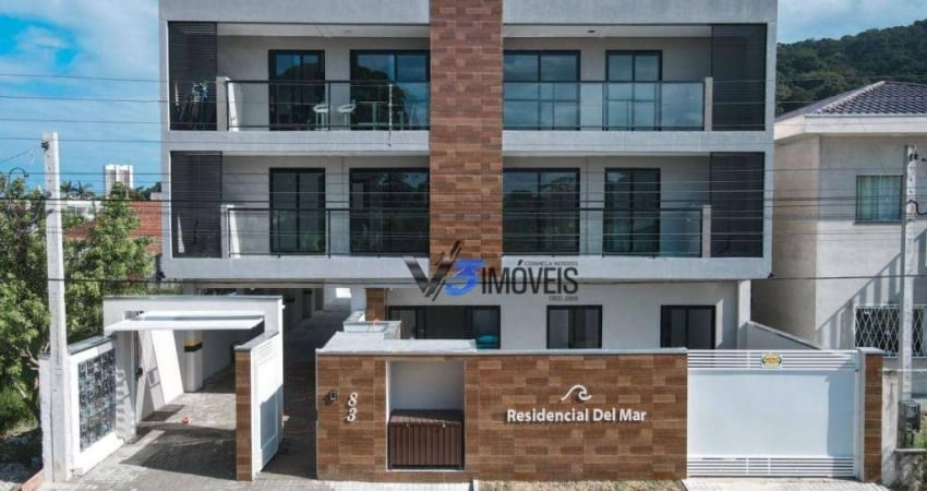 Apartamento com 2 dormitórios à venda, 53 m² por R$ 419.000,00 - Caiobá - Matinhos/PR