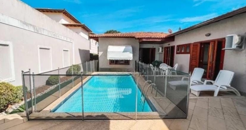 Casa com 3 quartos à venda, 249 m² por R$ 1.250.000 - Piratininga - Niterói/RJ