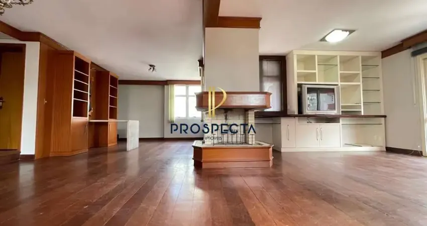 APARTAMENTO SEMIMOBILIADO 03 DORMITÓRIOS SENDO 01 SUÍTE NO BAIRRO MADUREIRA EM C