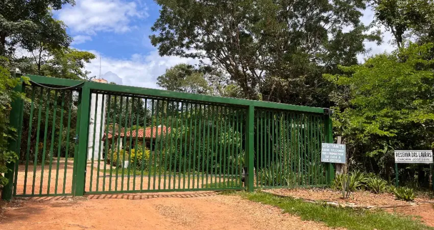 Área 2.500m2, Condomínio Fechado Reserva das Lavras-Pirenopolis-GO
