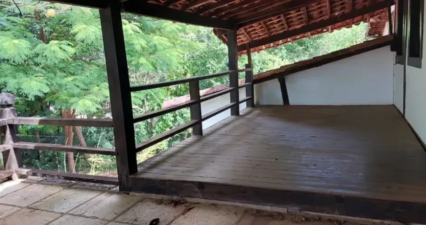 Sobrado/casarão no melhor bairro da cidade, todo arborizado! pirenópolis-go