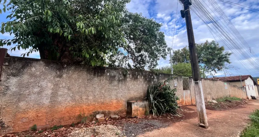 Lote 942m2, rua comercial, no melhor bairro de pirenópolis-go