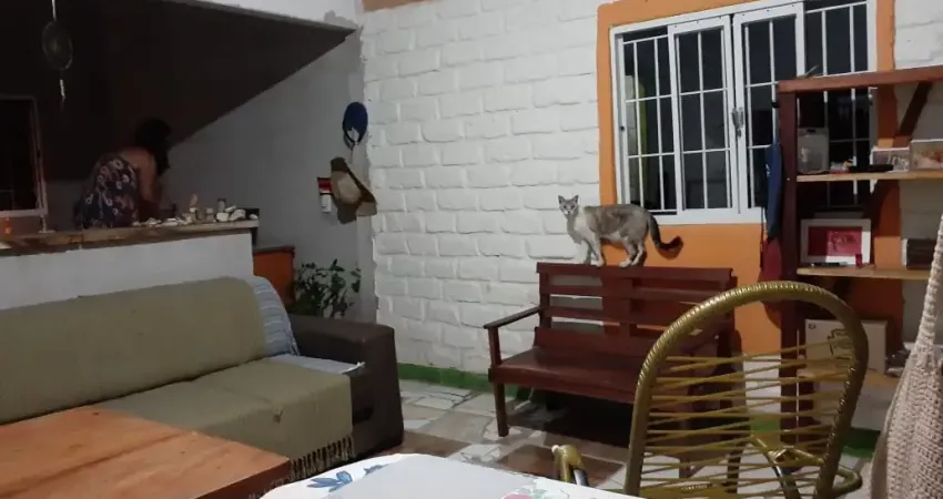 Casa com terreno de 1.000m2, vila do morro encantado- cavalcante-goiás