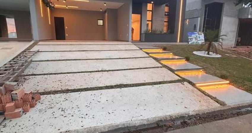 Casa com 3 quartos à venda na Avenida Oswaldo Menegasso, Jardins de Samantha III, Araras