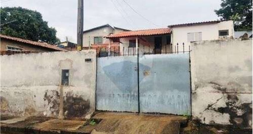 Casa com 2 quartos à venda no Jardim São João, Araras 