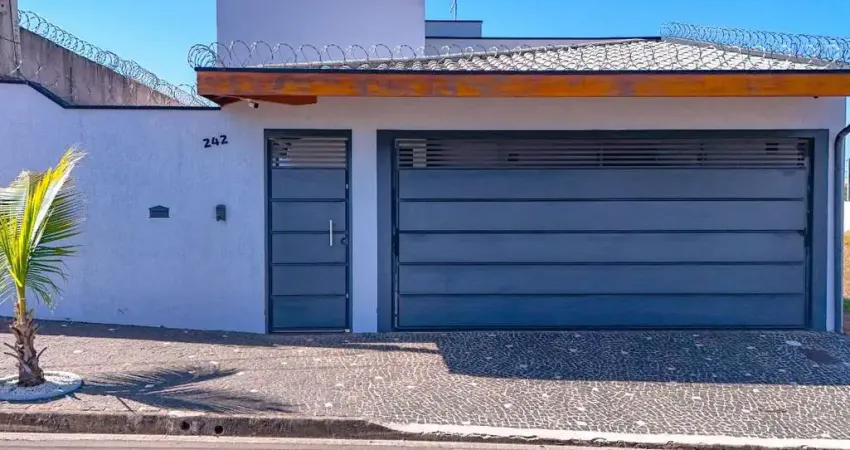 Casa com 2 quartos à venda na Avenida Fábio da Silva Prado, Jardim Campos Verdes, Araras