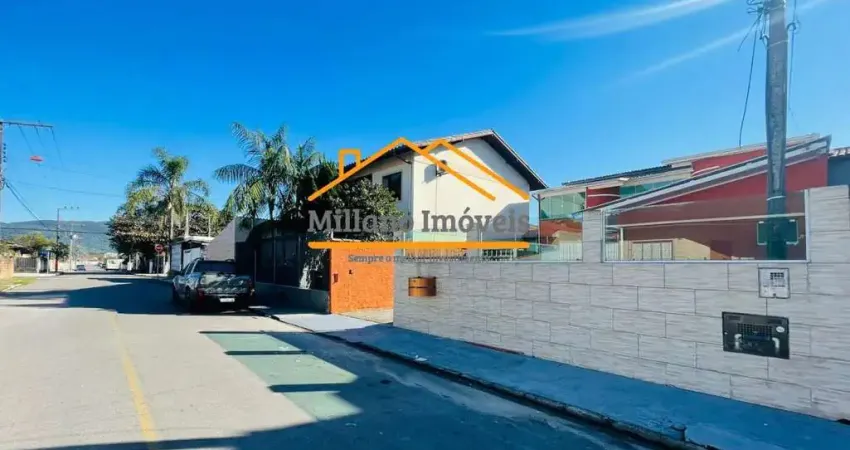 Casa para Venda em São José, Forquilhas, 4 dormitórios, 1 suíte, 3 banheiros, 4 vagas