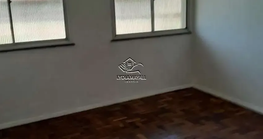 LMPS6102-APARTAMENTO 3 QUARTOS VAGA 1 CARRO S&#195;O SEBASTIAO  PETROPOLIS RJ
