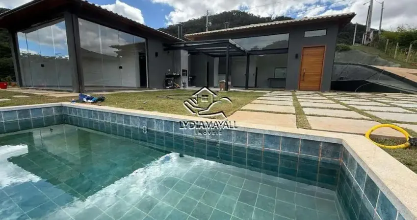 LMPS7052 CASA CONDOMINIO ALTO PADRAO 3 SUITES GARAGEM SECRETARIO PETROPOLIS RJ