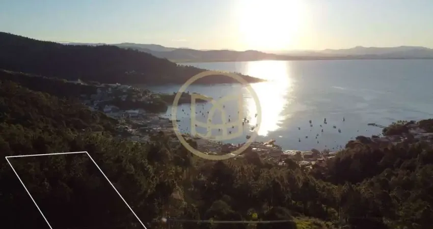 Terreno à venda na Praia de Ganchos de Fora, Governador Celso Ramos 