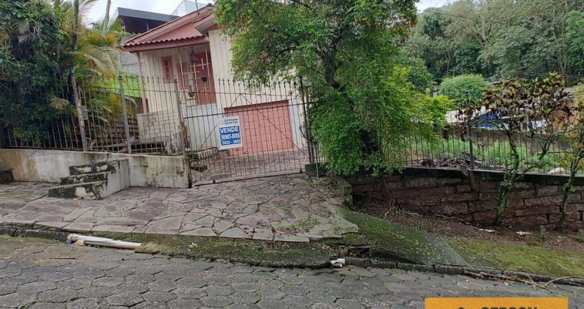 Casa com 2 quartos à venda na Rua Francisco Alves, Cruzeiro do Sul, Criciúma