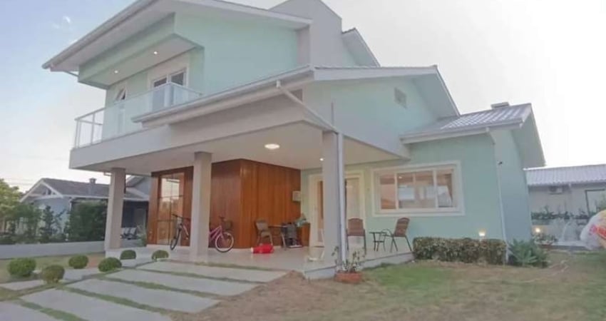 Casa com 3 quartos à venda na Vila Suiça, Centro, Balneário Rincão