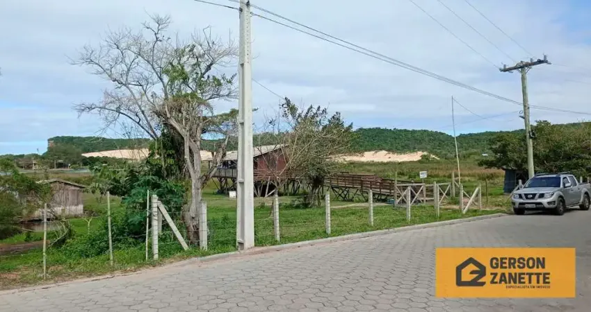 Terreno à venda na Rua Elviro Francisco Pedroso, Balneário de Ilhas (Hercílio Luz), Araranguá