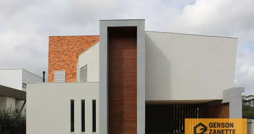 Casa Alto Padrão Condomínio Golden Village/ Primeira Linha/ Criciúma/ SC