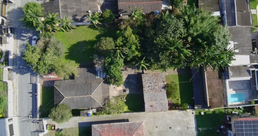Terreno à venda na Rua Domingos Peneda, Estradinha, Paranaguá