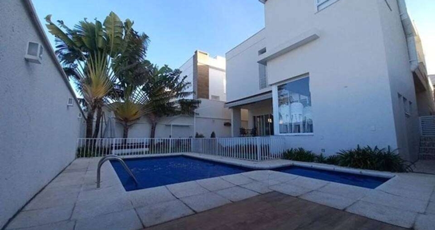 CONDOMÍNIO RESERVA DA SERRA - 4 SUÍTES - 6 VAGAS - AT 525m² - AC 399m²